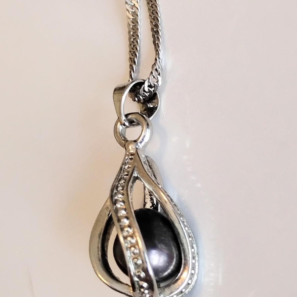 Silver Teardrop Black Pearl Diamond Cage Necklace #vintage #coquette #preppy